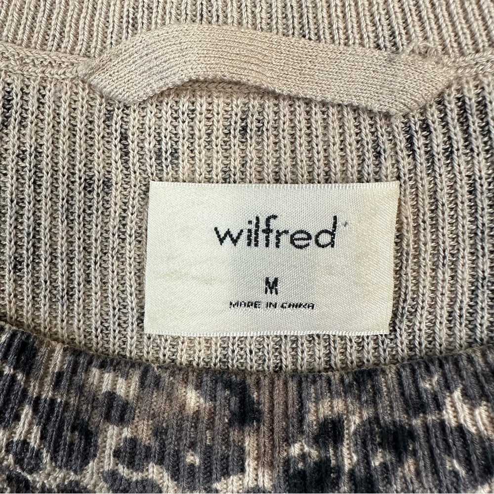 Aritzia Wilfred Balzac artsy contemporary leopard print silk cashmere sweater - Picture 10 of 12